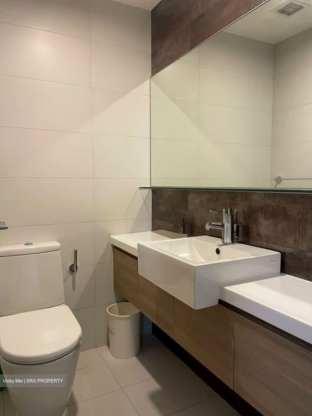 Centro Residences (D20), Condominium #568105611